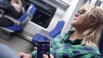 Sex vedio in train