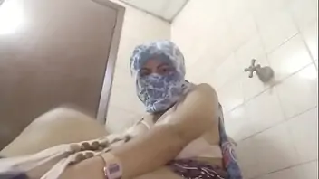 Arab hijab webcam