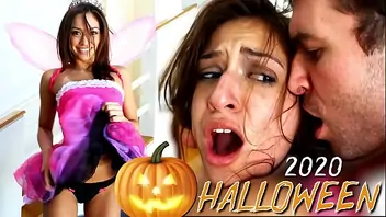 Halloween the movie sex scenes