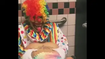 Hubby the clown